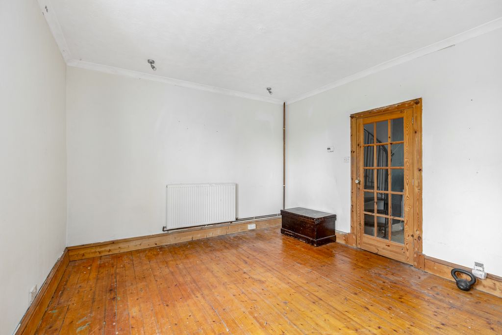 Property photo 3 of 13 Property Image 3