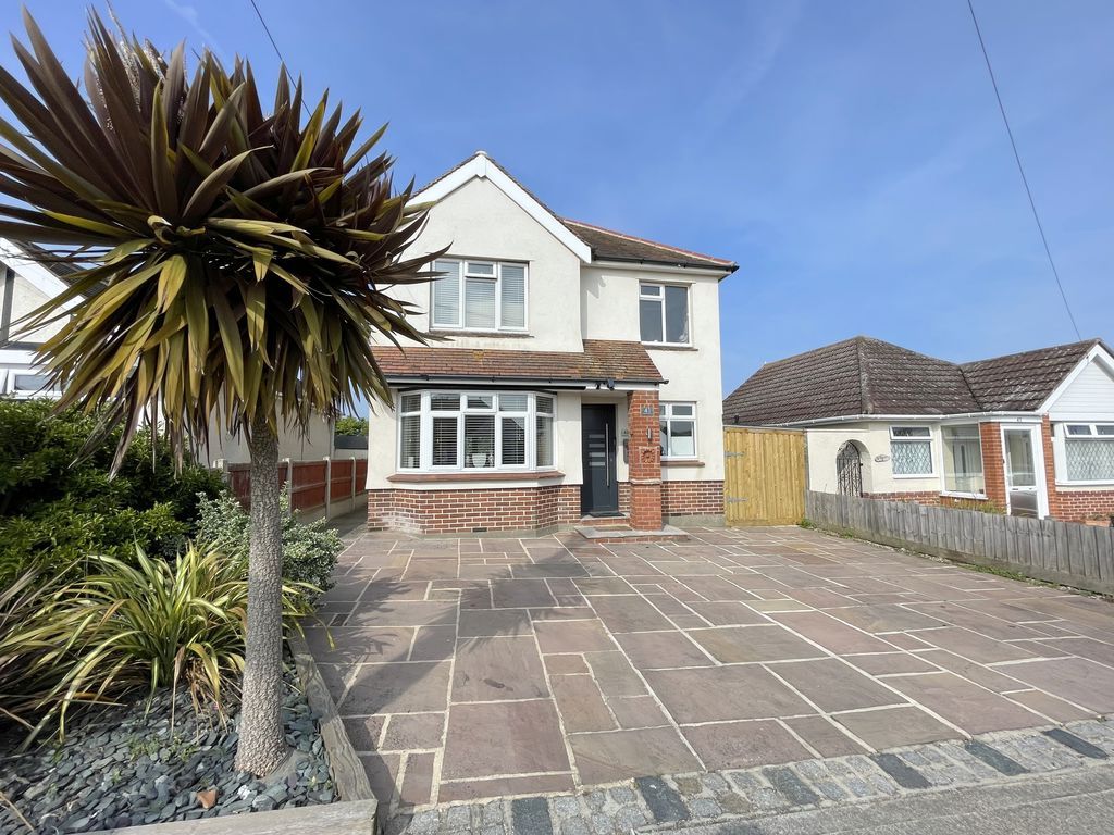 Property photo 1 of 24 Merrilees Crescent