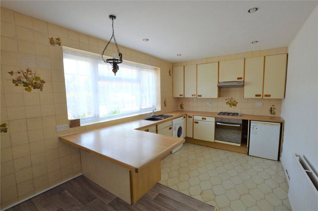 Property photo 2 of 11 Picture No. 02