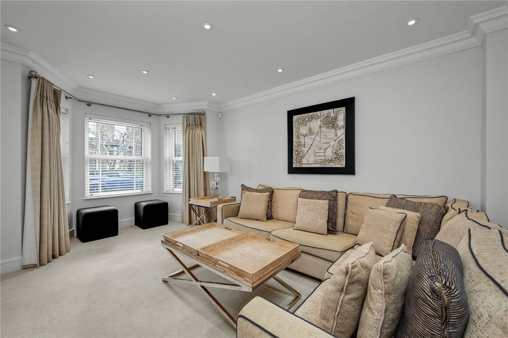 Property photo 3 of 11 Reception Room