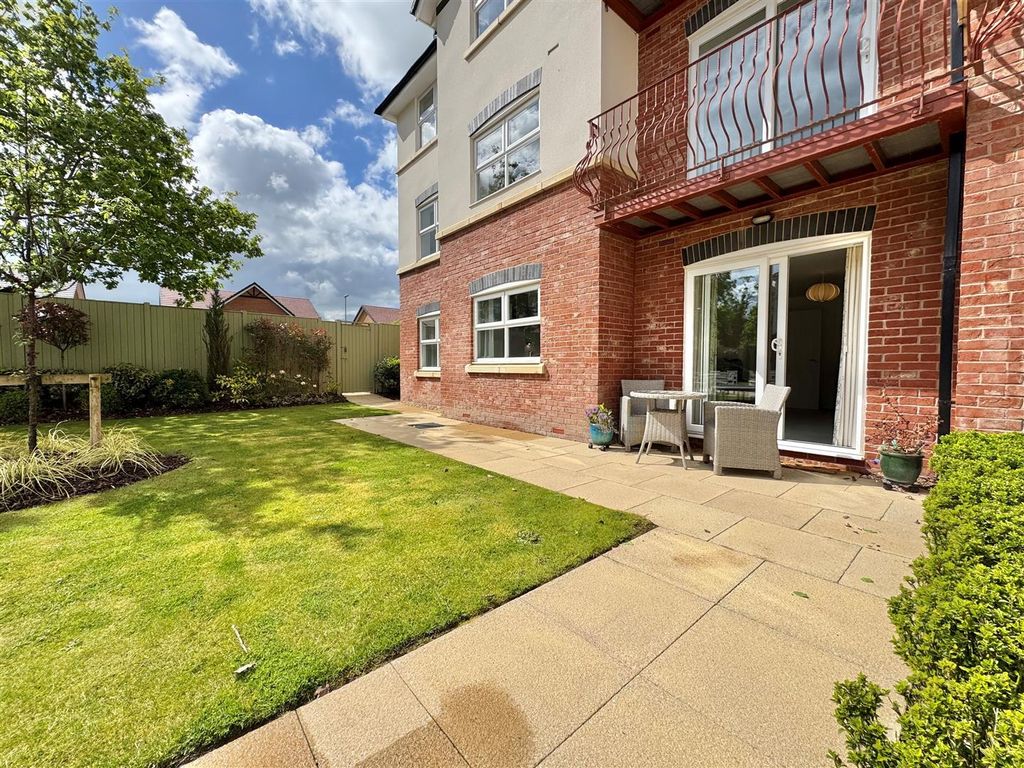Property photo 1 of 25