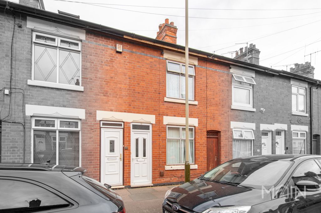 Property photo 1 of 16