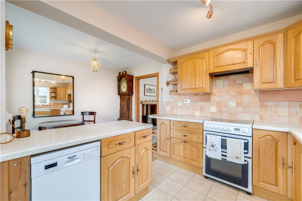 Property photo 3 of 17 Picture No. 12