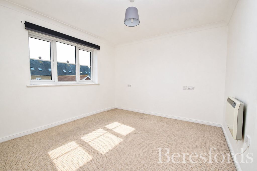 Property photo 2 of 6 Picture No. 01
