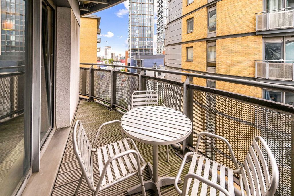 Property photo 2 of 4