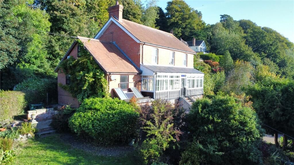 Property photo 1 of 20