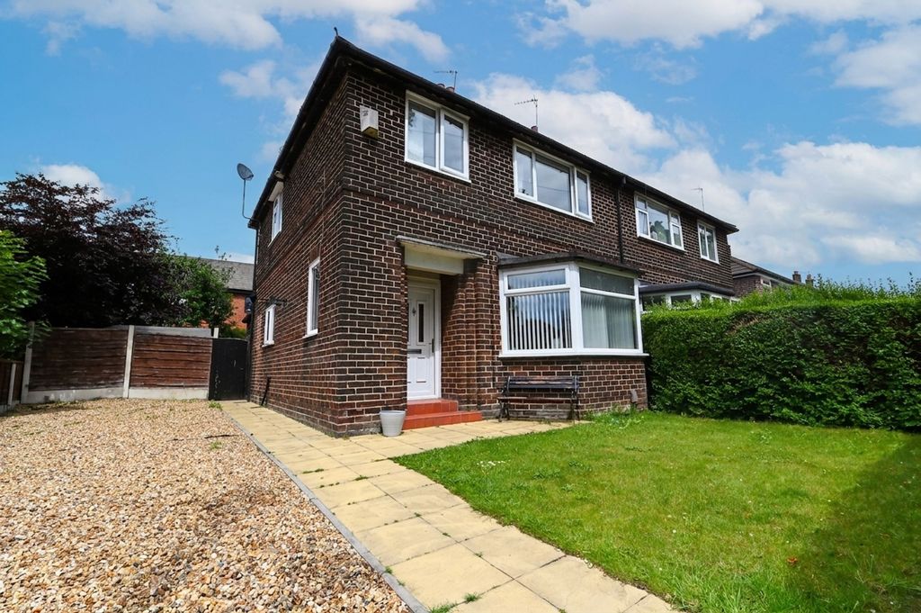 Property photo 1 of 16