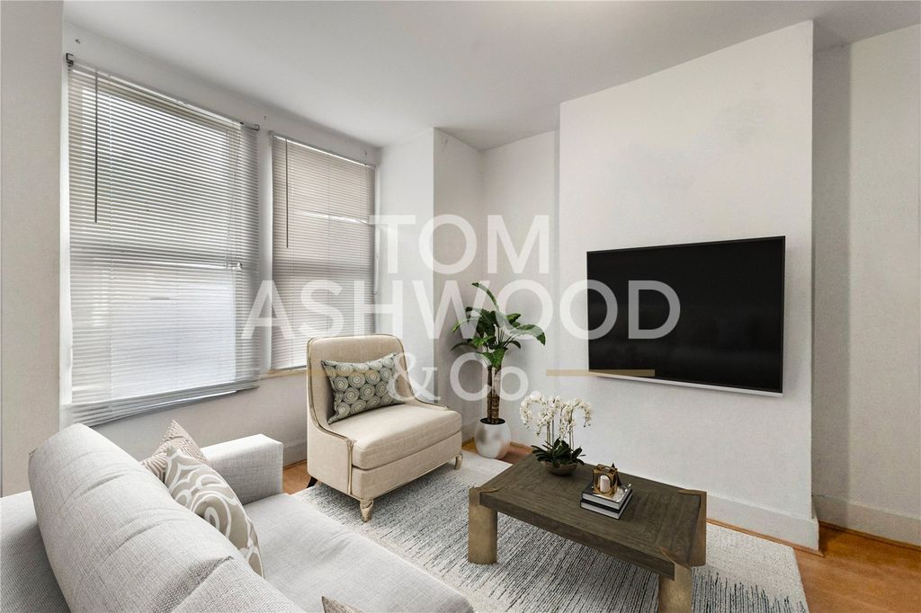 Property photo 3 of 22 Picture No. 15