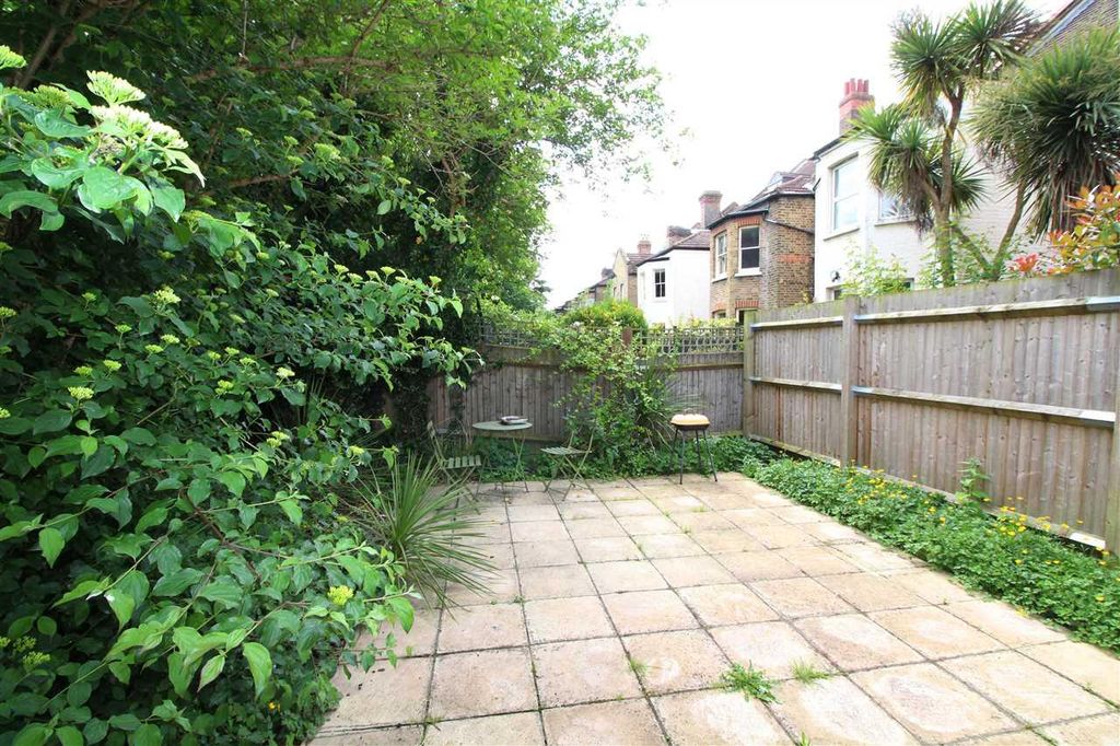 Property photo 3 of 9