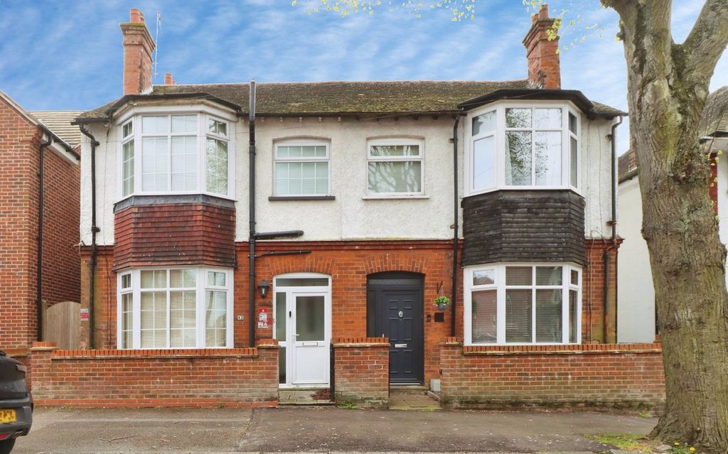 Property photo 1 of 20