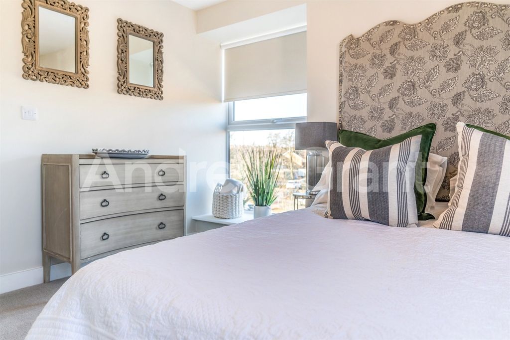 Additional image 25 of 2 bed flat to rentOrchard House, 2 Victoria Square, Droitwich WR9