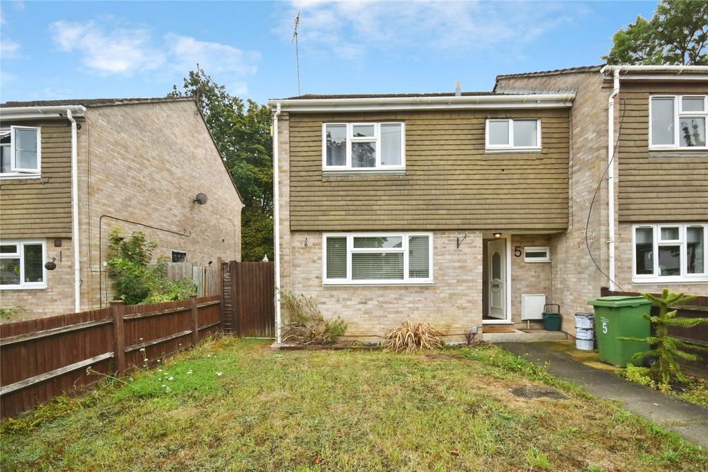 Property photo 1 of 17 Picture No. 15