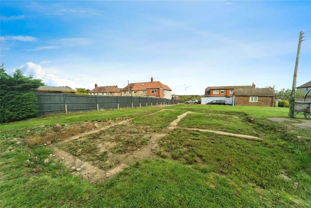 Property photo 2 of 9 Picture No. 05