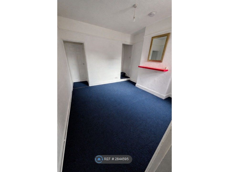 Property photo 3 of 9 Back Room