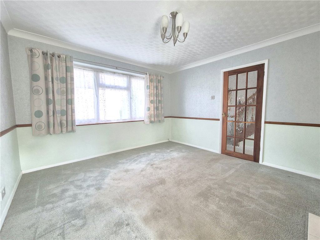 Property photo 2 of 12 Picture No. 05