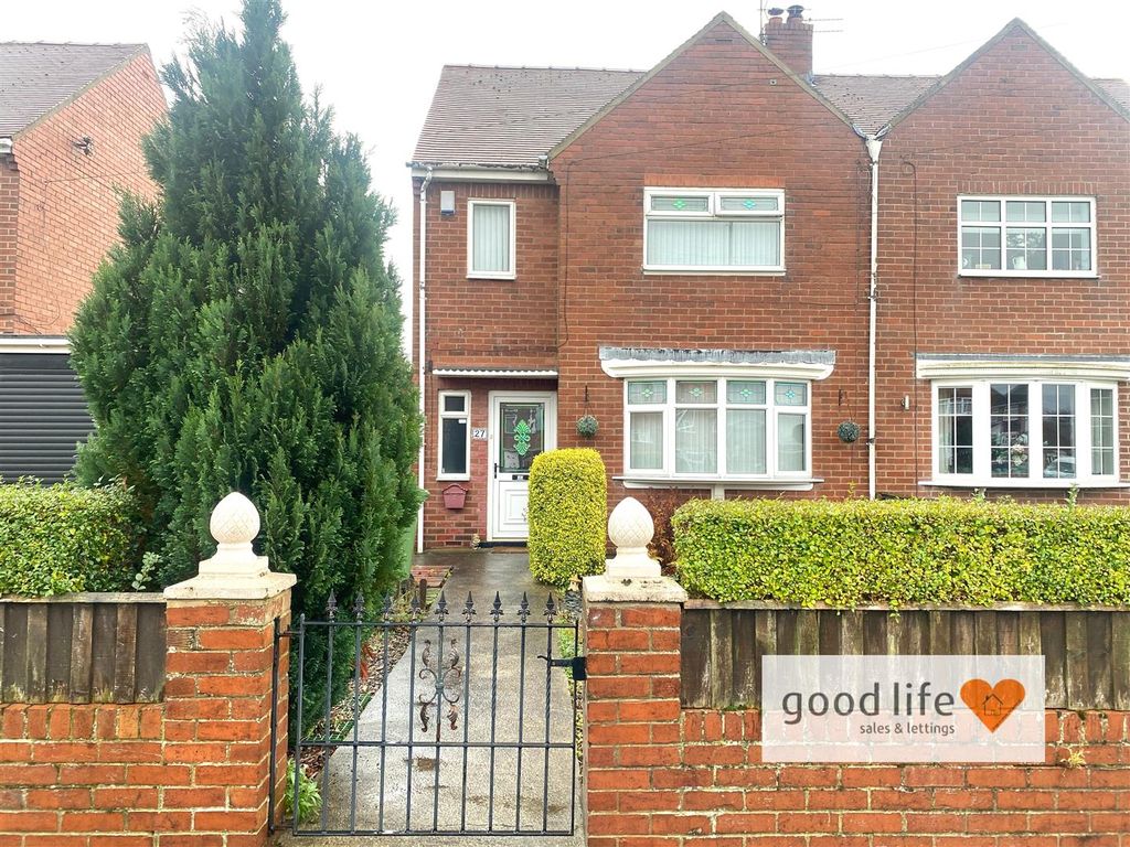 Property photo 1 of 15 20251209_125141668_Ios27Clinton.Jpg