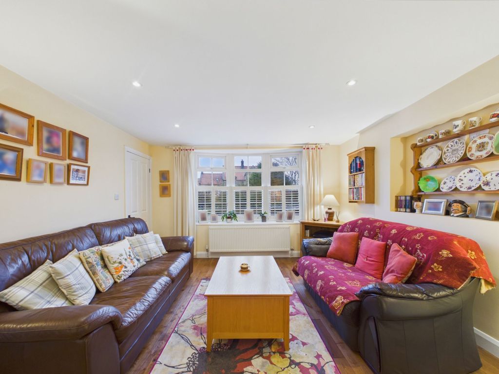 Property photo 3 of 29