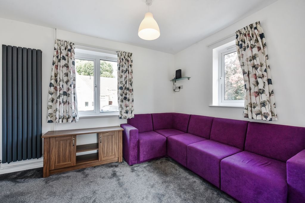 Property photo 2 of 15 Ph32_6058335