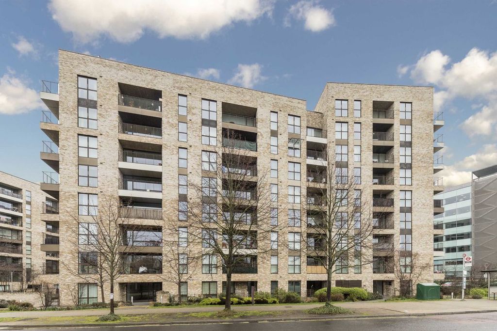 Property photo 1 of 7