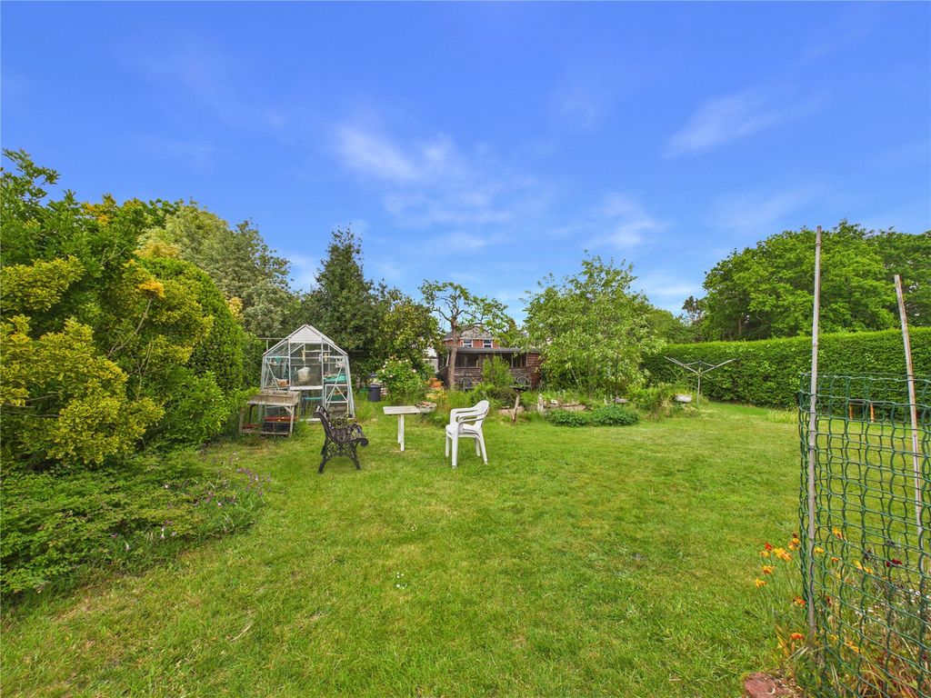 Property photo 2 of 17 Picture No. 02