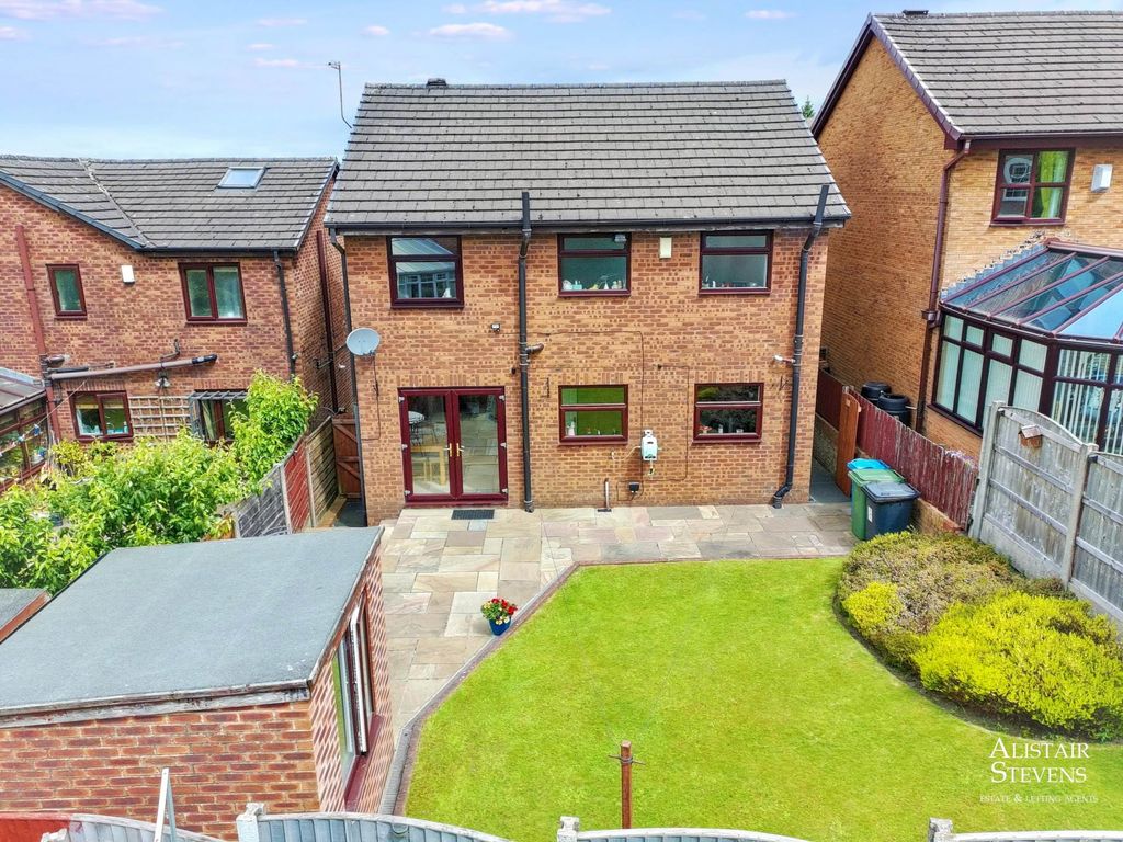 Property photo 2 of 24