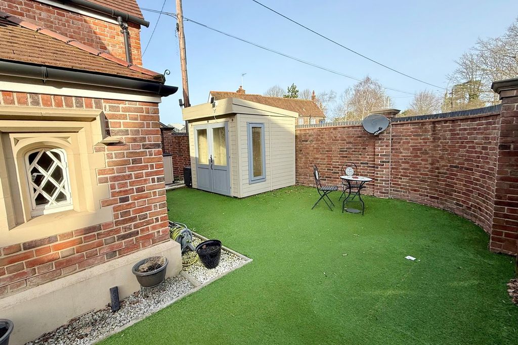 Property photo 3 of 22