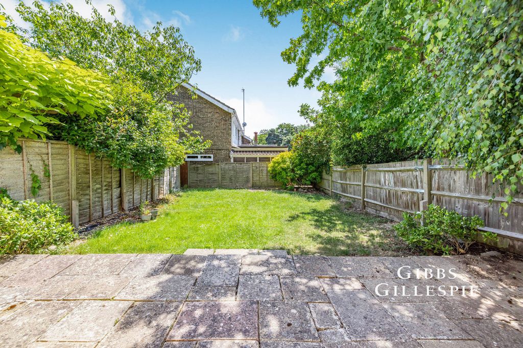 Property photo 2 of 10 Photo