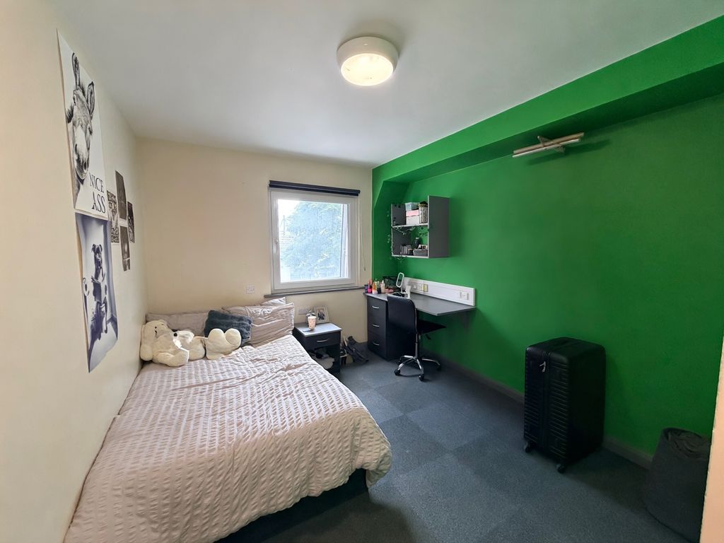 Property photo 2 of 4 Img_0483