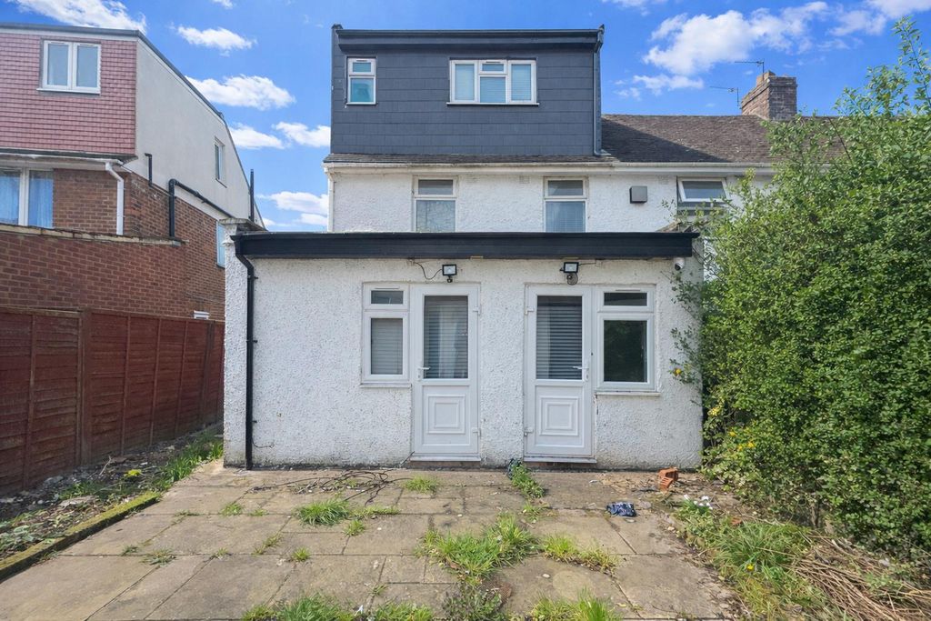 Property photo 3 of 6 Chatgpt Image Mar 31, 2026, 01_35_54 Pm.Png