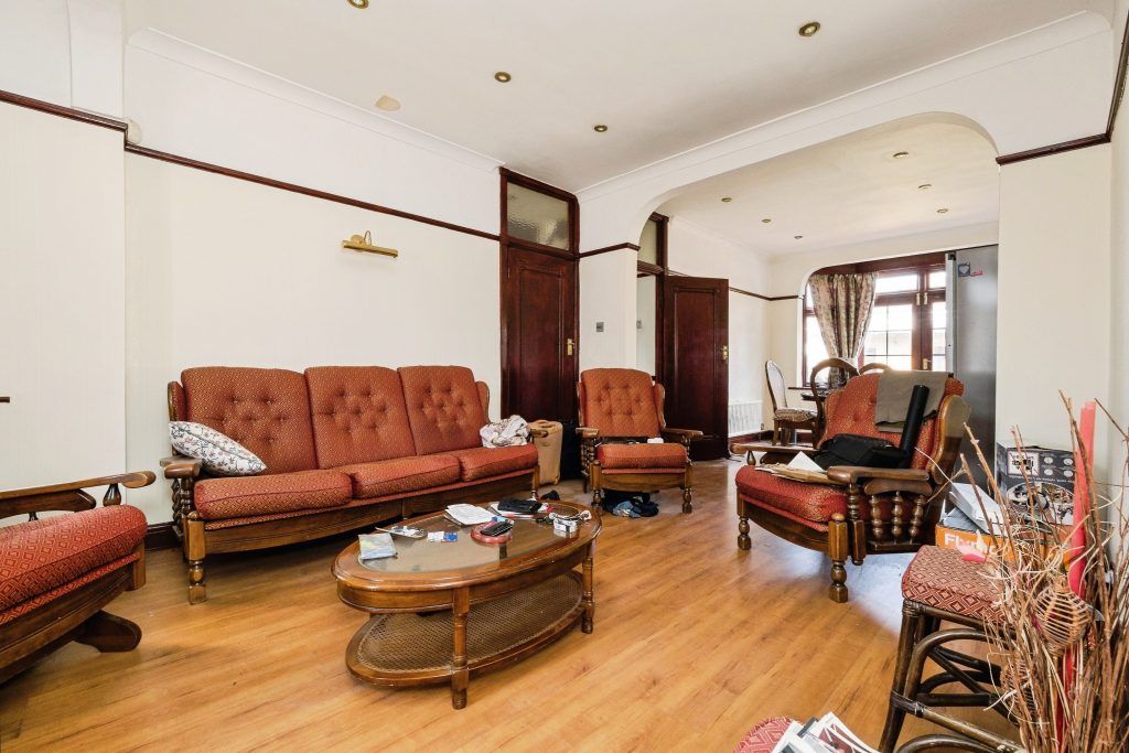 Property photo 3 of 22