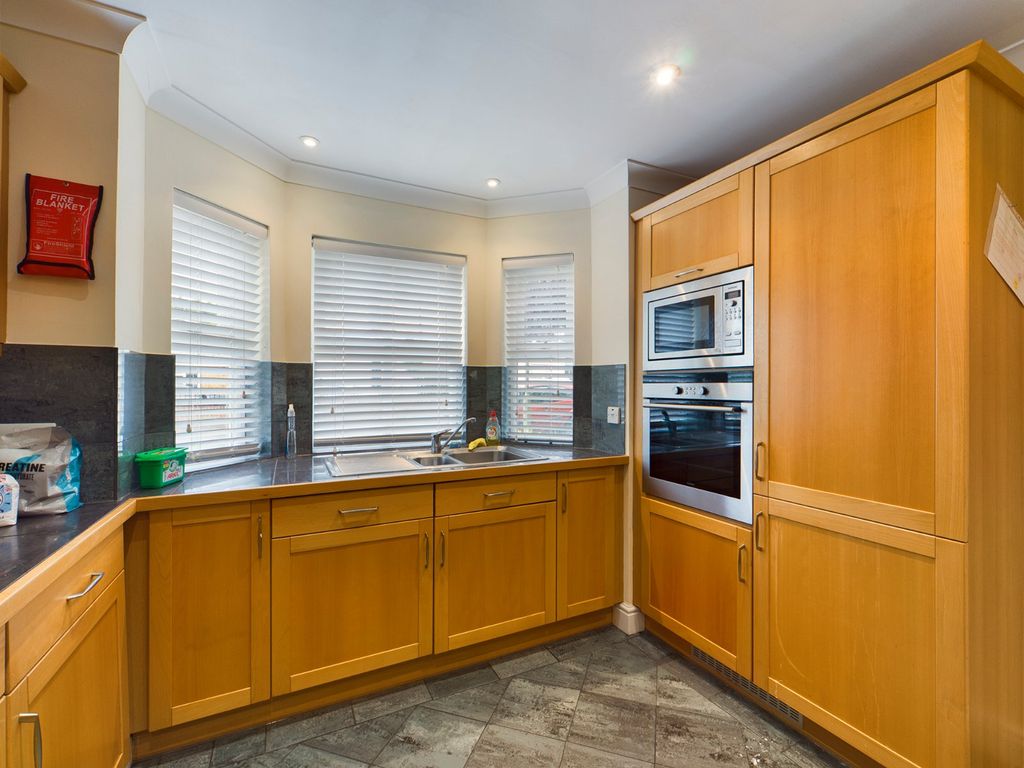 Property photo 3 of 20 Picture No. 15