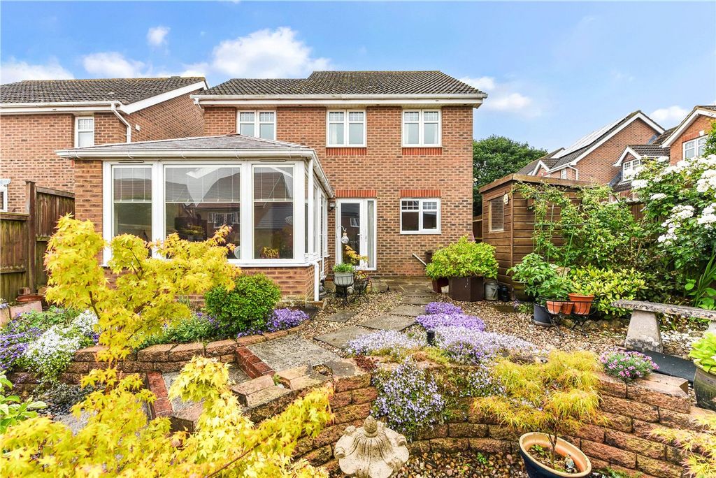 Property photo 2 of 19 Rear View