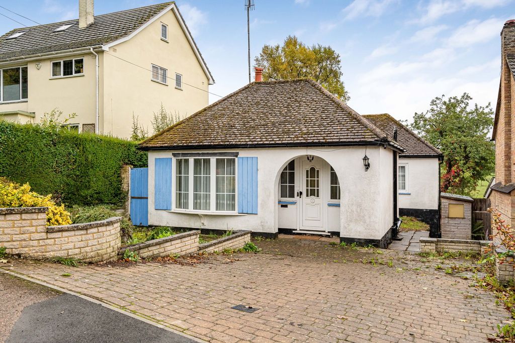 Property photo 1 of 11