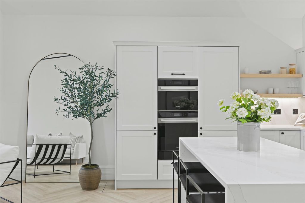Property photo 3 of 35 3U3A6356.Jpg
