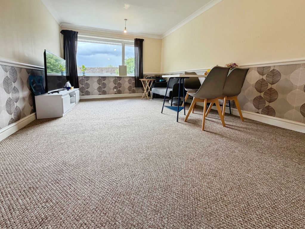 Property photo 2 of 6 Pbox-Img.Jpg
