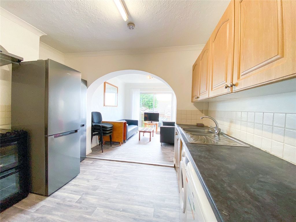 Property photo 2 of 23 Kitchen