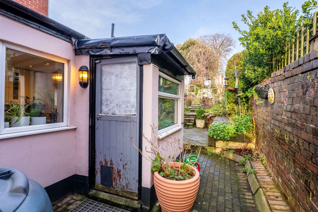 Additional image 20 of 3 bed terraced house for salePark Crescent, Abergavenny NP7