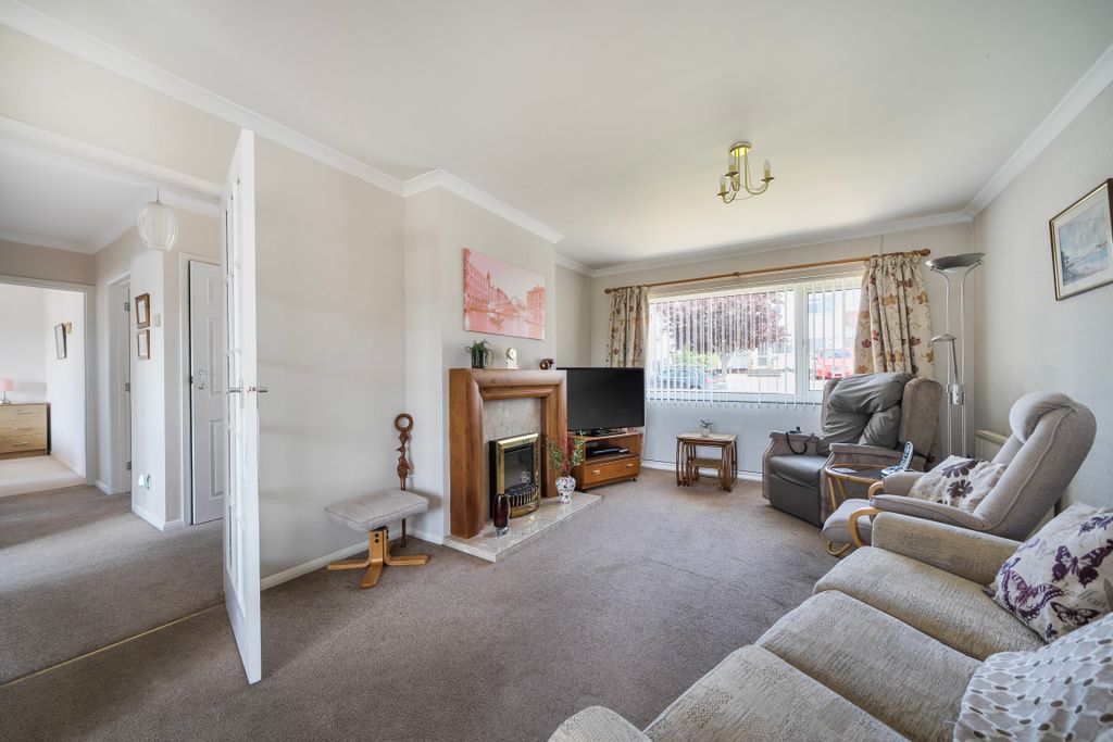 Property photo 3 of 19