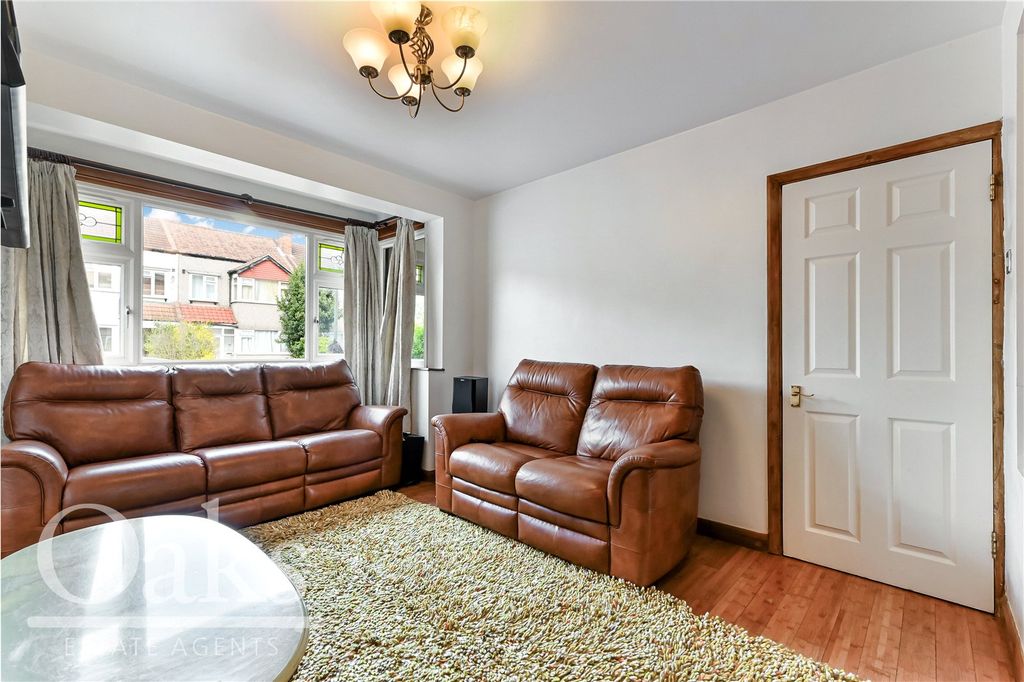 Property photo 2 of 12 Picture No. 08