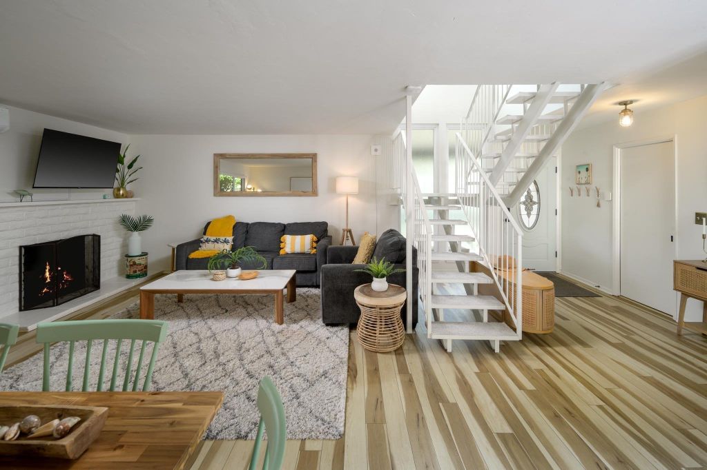 Property photo 3 of 10 <Alttext/>