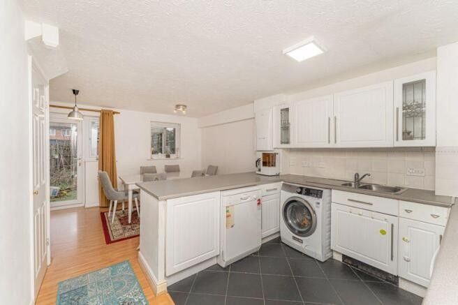 Property photo 2 of 18