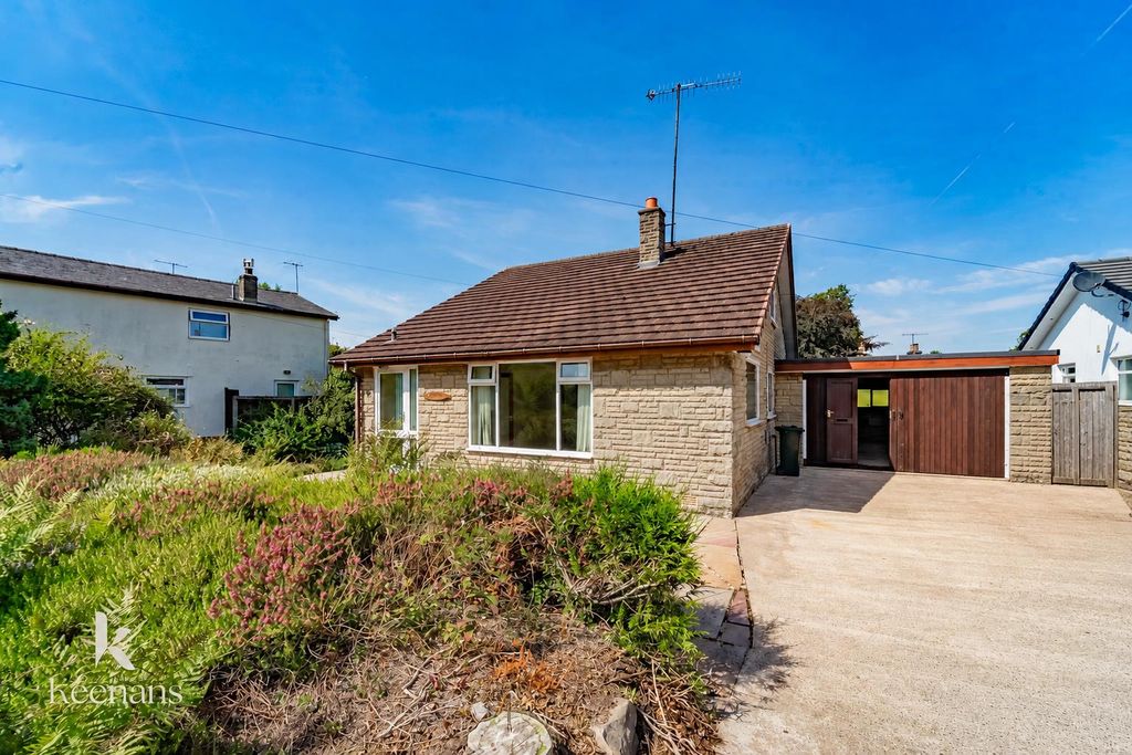 Property photo 1 of 29