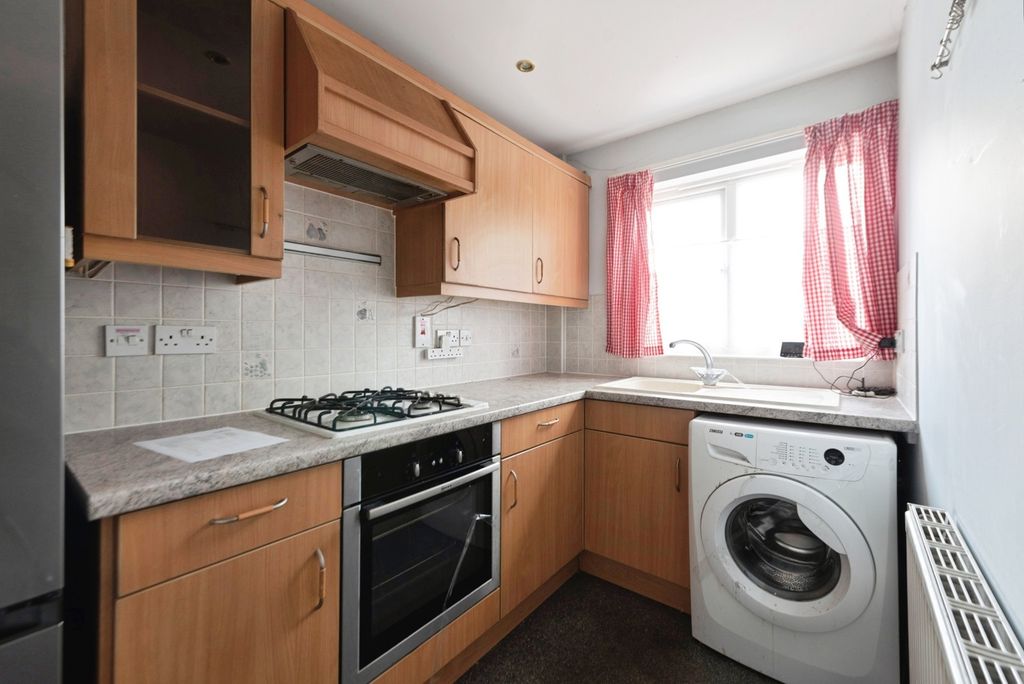 Property photo 2 of 12 Pbox-Img.Jpg