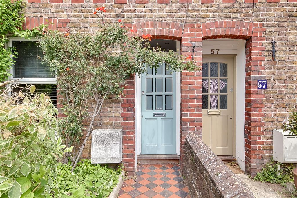 Property photo 2 of 14 Img_9884-Img_9886.Jpg