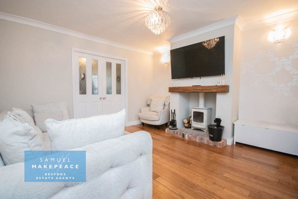 Property photo 3 of 20 Gallery