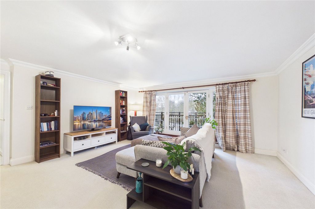 Property photo 3 of 14 Picture No. 05