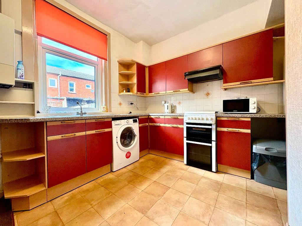 Property photo 3 of 19