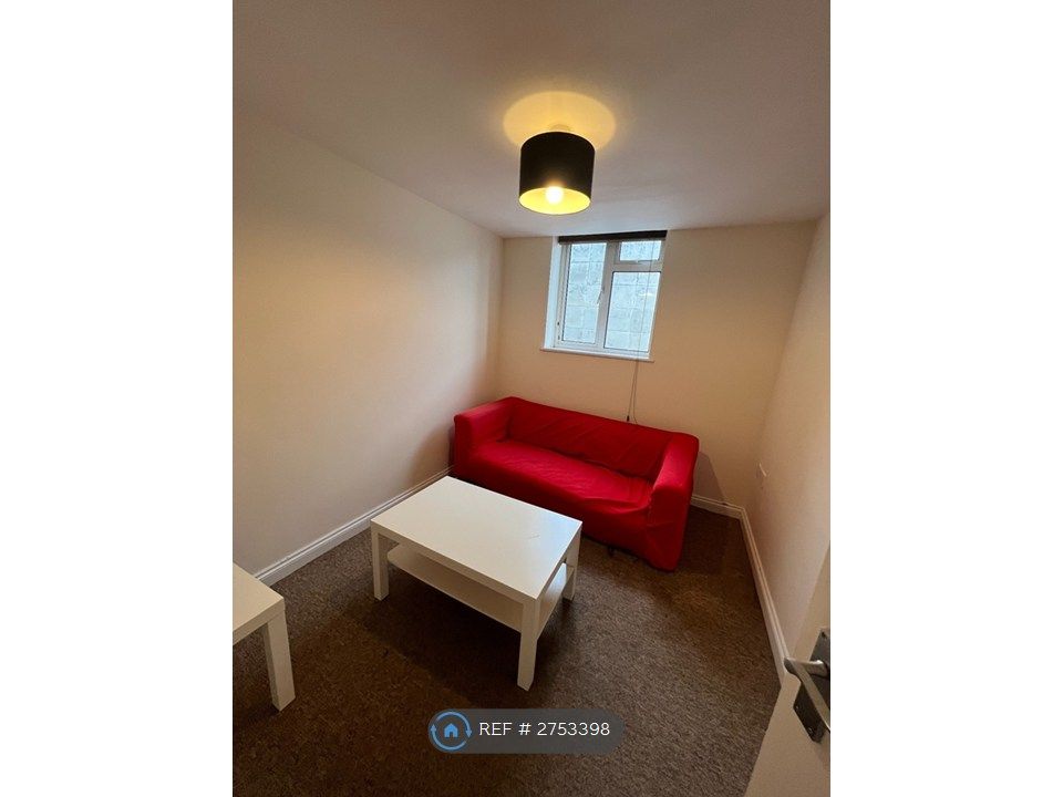 Property photo 3 of 13 Living Room