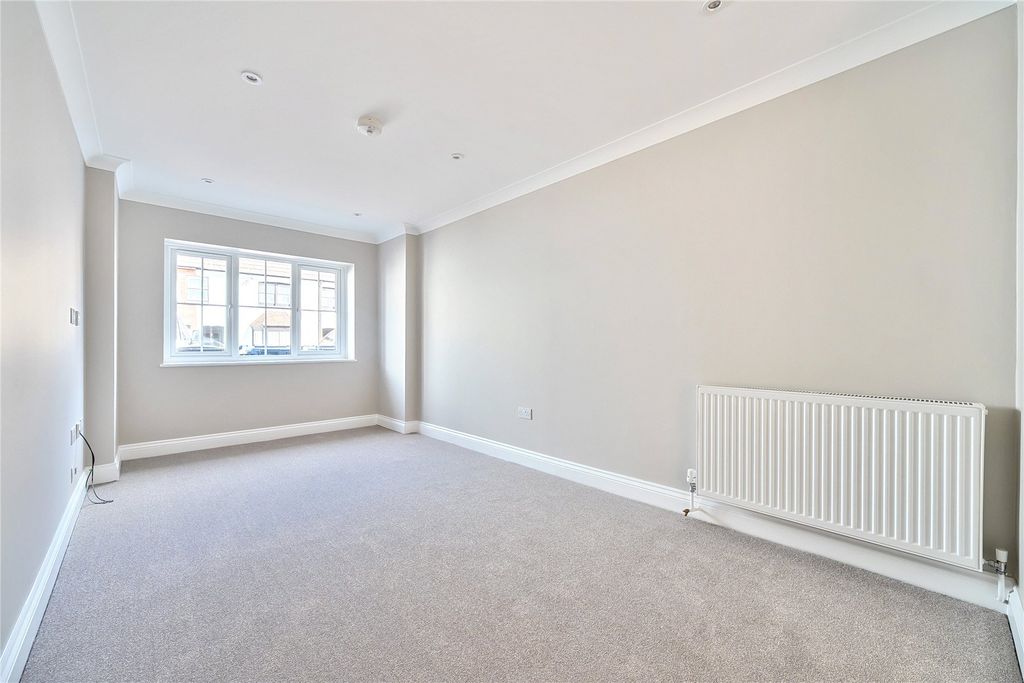 Property photo 3 of 15 Picture No. 06