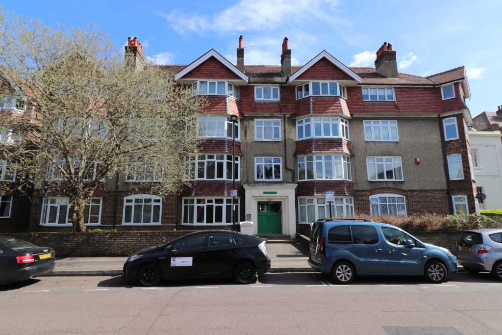 Property photo 1 of 6